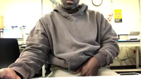 Snapshot of salgozzi chatting on November 2, 2025, 5:48 pm Cum Hanks online show from November 2, 2025, 5:48 pm