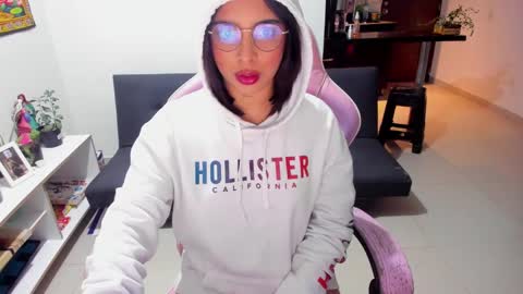 sallymaddoxx online show from February 25, 2025, 4:35 am