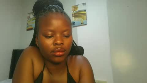 sallysasha254 online show from January 5, 2025, 4:38 pm