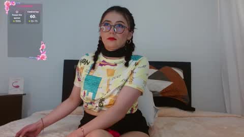 Snapshot of salma_tori chatting on December 4, 2025, 12:20 am salma_tori online show from December 4, 2025, 12:20 am