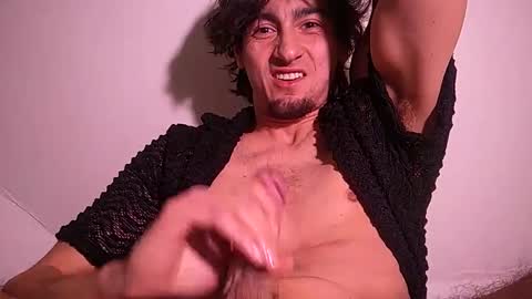 Snapshot of salmonman1305 chatting on February 18, 2025, 7:21 am salmonman1305 online show from February 18, 2025, 7:21 am