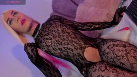 salome_saenz666 online show from May 31, 2026, 5:42 pm