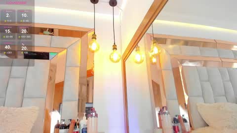 Snapshot of salomethompson1_ chatting on January 28, 2025, 7:00 pm Salom online show from January 28, 2025, 7:00 pm