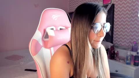 Snapshot of saloome_miller chatting on January 12, 2025, 11:58 pm Salome online show from January 12, 2025, 11:58 pm
