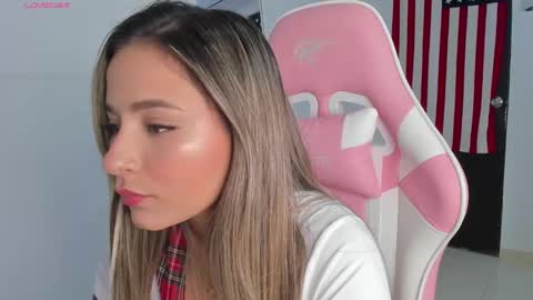 Snapshot of saloome_miller chatting on September 14, 2025, 2:33 am Salome online show from September 14, 2025, 2:33 am