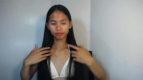 Snapshot of salsallera69x chatting on April 17, 2026, 5:27 pm salsallera69x online show from April 17, 2026, 5:27 pm