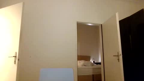 Snapshot of salsapaulus chatting on December 20, 2024, 1:58 am salsapaulus online show from December 20, 2024, 1:58 am