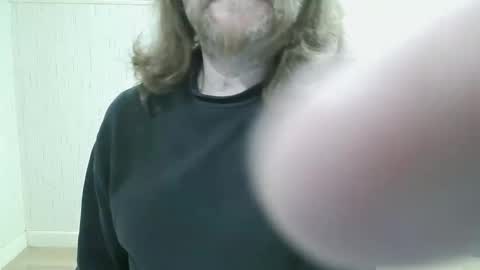Snapshot of saltimbanquier chatting on March 4, 2026, 8:59 pm Saltimbanquier Salt ou Banquier online show from March 4, 2026, 8:59 pm