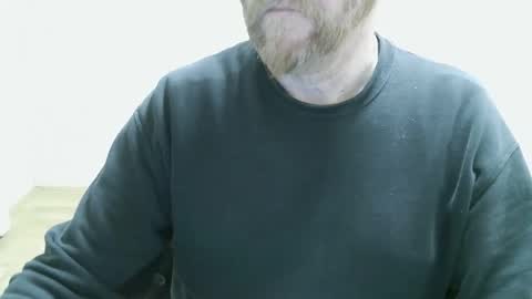 Snapshot of saltimbanquier chatting on March 6, 2026, 2:35 pm Saltimbanquier Salt ou Banquier online show from March 6, 2026, 2:35 pm