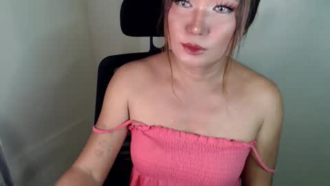 Snapshot of salumisabato69 chatting on October 1, 2025, 1:00 am anasthasia online show from October 1, 2025, 1:00 am