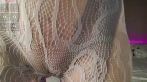 Chris online show from November 9, 2025, 2:37 pm