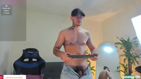 Snapshot of salvatore_costa chatting on November 14, 2025, 3:49 am Salvatore online show from November 14, 2025, 3:49 am