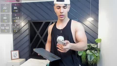 SALVATORE online show from February 5, 2025, 2:26 pm