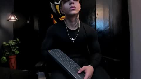 SALVATORE online show from September 27, 2025, 11:15 am