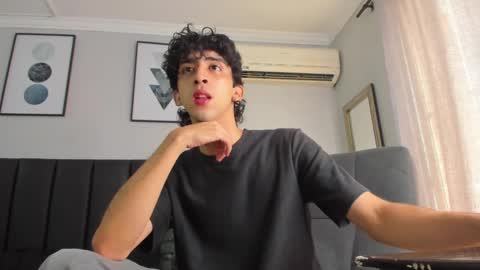 Snapshot of salvatore_monterey chatting on March 11, 2025, 2:40 pm salvatore online show from March 11, 2025, 2:40 pm