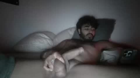 sam464422 online show from April 18, 2026, 7:12 am