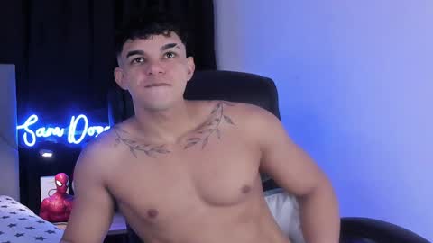 Snapshot of sam_dosantos chatting on December 15, 2024, 4:18 am llll sammu llll online show from December 15, 2024, 4:18 am