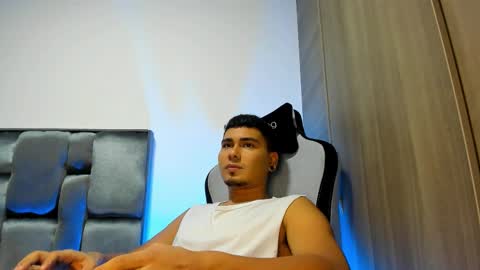 SAM online show from December 20, 2025, 3:24 am