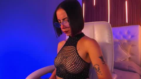 Snapshot of samabiecrussie chatting on October 22, 2025, 11:48 pm samabiecrussie online show from October 22, 2025, 11:48 pm