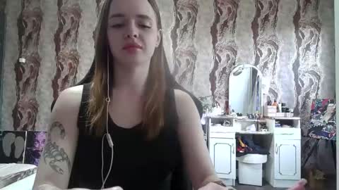 samanta55555 online show from May 7, 2026, 1:16 pm