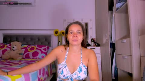 carolina online show from April 20, 2026, 4:37 am