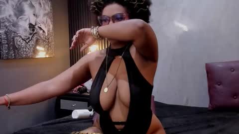 Snapshot of samantablake chatting on February 7, 2026, 8:12 pm Samanta online show from February 7, 2026, 8:12 pm