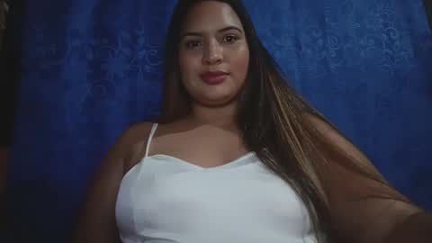 Snapshot of samantacurvy_ chatting on December 16, 2025, 5:12 am SAMANTA online show from December 16, 2025, 5:12 am