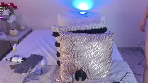 Snapshot of samantha_hotly chatting on February 22, 2026, 4:05 pm Samantha online show from February 22, 2026, 4:05 pm