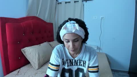 Samantha online show from March 25, 2026, 8:04 pm