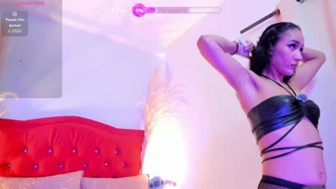 Samantha online show from April 7, 2026, 2:45 am