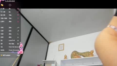 samantha_milfs online show from September 9, 2025, 11:10 am