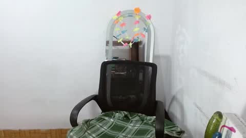 Snapshot of samantha_singh1 chatting on January 25, 2025, 1:32 am samantha singh1 online show from January 25, 2025, 1:32 am