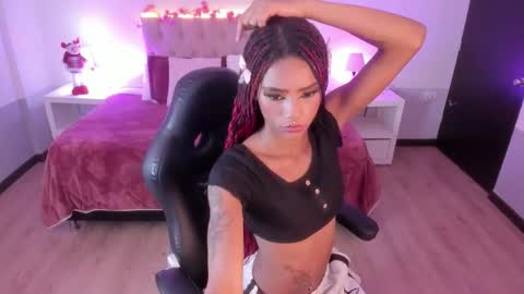 Samantha online show from December 19, 2025, 7:54 pm