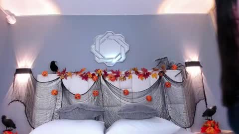  Samanthaa online show from October 24, 2025, 11:50 am