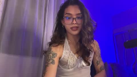 Samantha Bernardo online show from March 29, 2026, 4:34 am