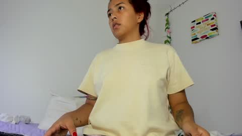 samanthajonson online show from January 14, 2025, 7:53 pm