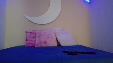 Snapshot of samanthalaurent chatting on May 25, 2026, 7:09 pm samanthalaurent online show from May 25, 2026, 7:09 pm