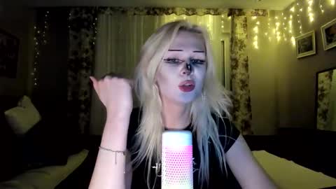 Samantha online show from January 11, 2026, 6:57 pm