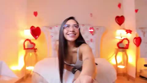 Snapshot of samanthamorelli chatting on February 23, 2026, 12:24 pm Sam online show from February 23, 2026, 12:24 pm