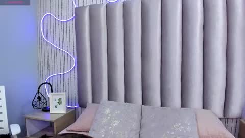 Alejandra  online show from February 13, 2026, 10:55 am