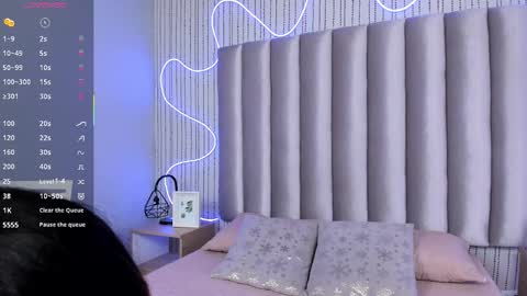 Alejandra  online show from February 16, 2026, 12:23 pm