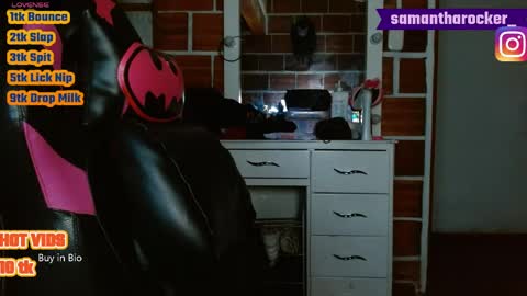 Samantha Red online show from April 9, 2026, 3:50 pm