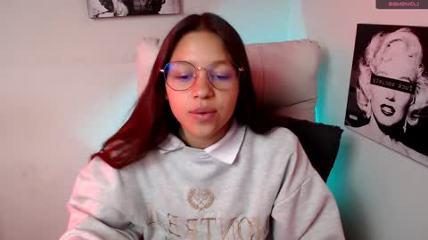 Samantha online show from January 11, 2025, 1:43 pm