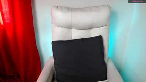 Samantha online show from January 14, 2025, 7:21 pm