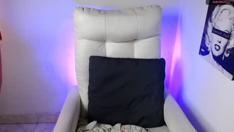 Samantha online show from January 23, 2025, 7:51 pm