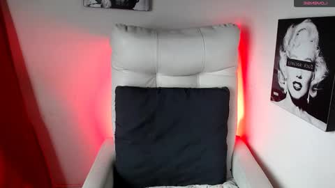 Samantha online show from March 6, 2025, 6:48 pm