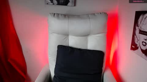 Samantha online show from March 7, 2025, 4:11 pm