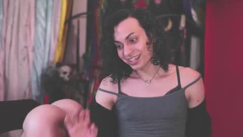 Samantha SayTen online show from October 8, 2025, 3:53 pm