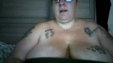 samanthasweetheart0402 online show from July 7, 2026, 4:15 am