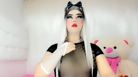 samanthax_xissadora1 online show from February 11, 2025, 9:42 am